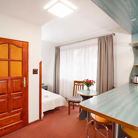 B&B Kompleks Wypoczynkowo-rehabilitacyjny 